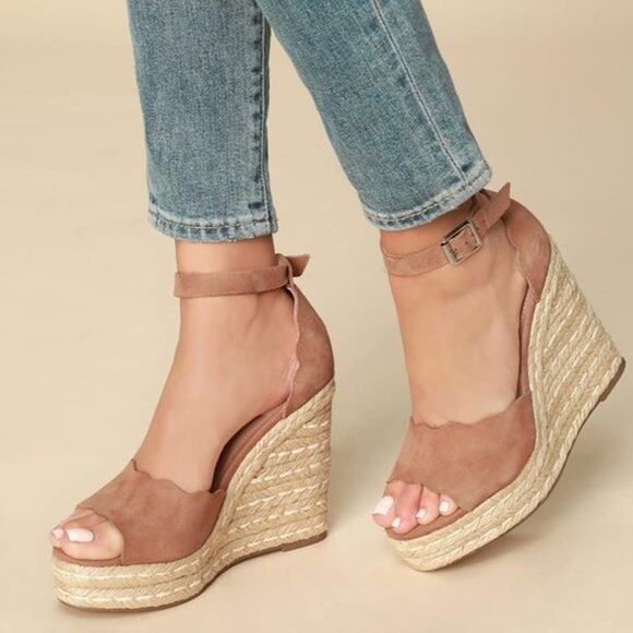 Steve Madden  Susana Camel Suede Espadrille Wedges Size 8 - Picture 1 of 11